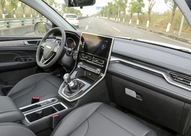 6万多能买新的哈弗h6吗,6万多就能买到三款优质suv