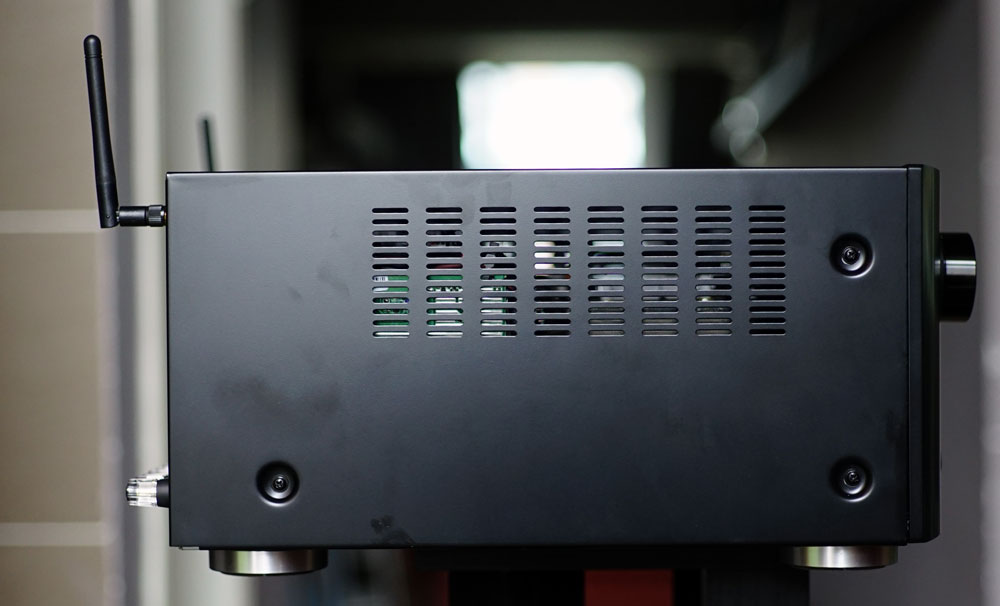 马兰士功放7013视频测试,马兰士sr7013推2.0落地箱