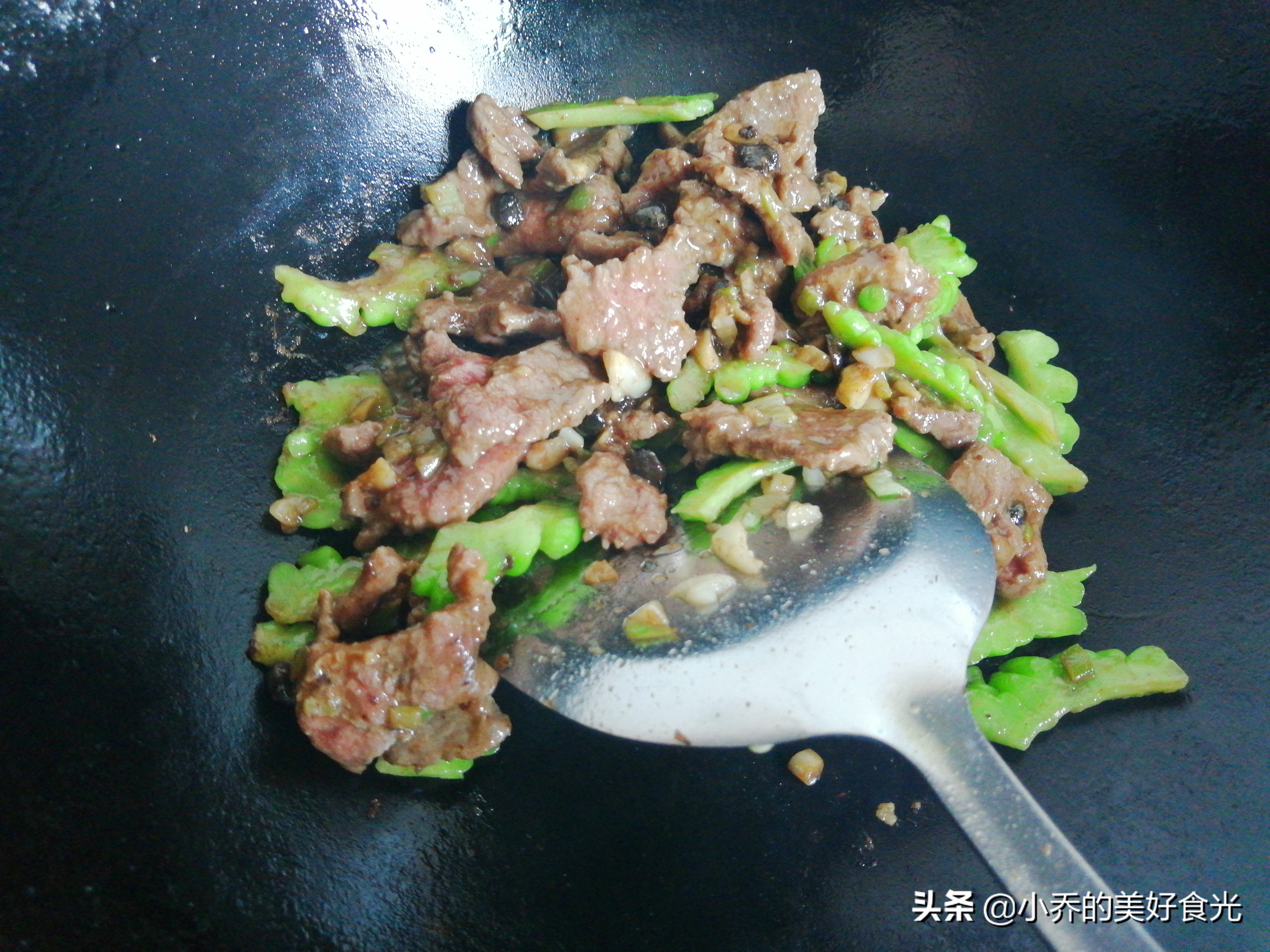 牛肉这样炒不柴不老,牛肉与什么搭配炒最营养