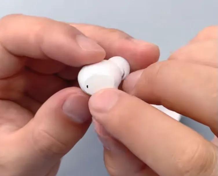 荣耀亲选earbudsx1耳机使用,荣耀earbuds2se和freebuds4i