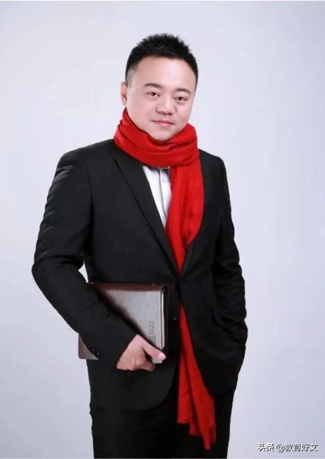 性侵受害者不限女生，全国优秀班主任将“魔爪”伸向20余名男生