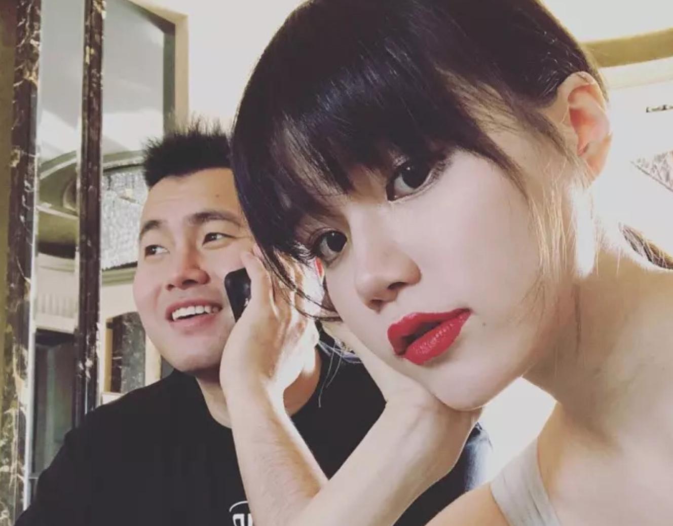 王思聪送酒神的劳斯莱斯是哪款,酒神王思聪婚礼送劳斯莱斯