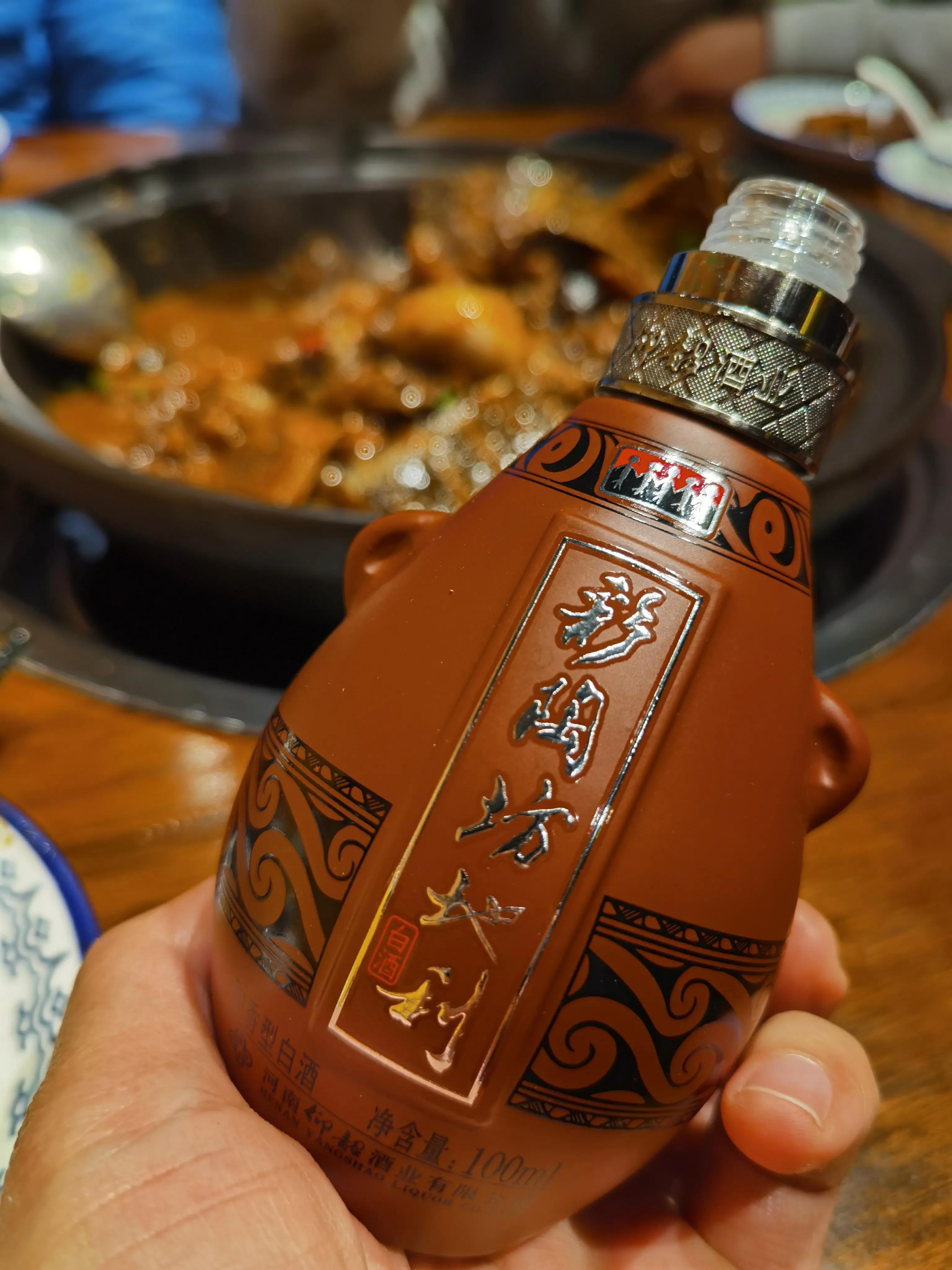 春夜2男2女在郑州金元甲甲鱼馆,吃老鳖焖牛鞭,才花500多文