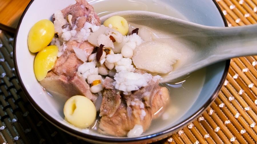 山药汤怎么做最养脾胃成人,秋天山药煲什么汤补脾胃肝肾