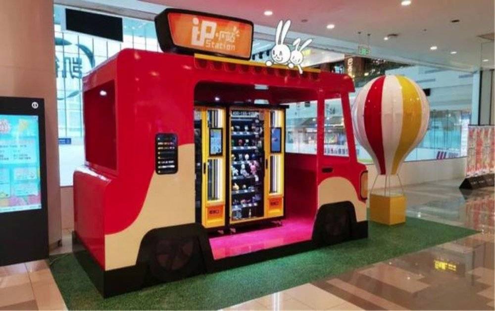 近期这类盲盒热销却暗藏隐患 (到底是什么盲盒一出就抢光)