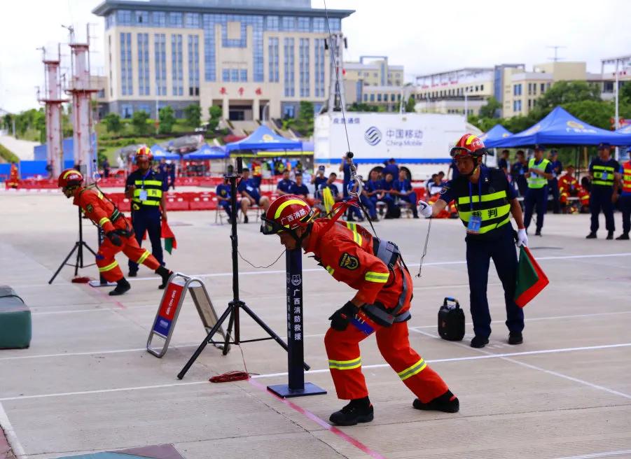 火热开赛！看看满屏的邕城“蓝友力”