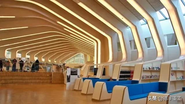 全球美到窒息的白天鹅和山水风景,全世界惊艳的图书馆