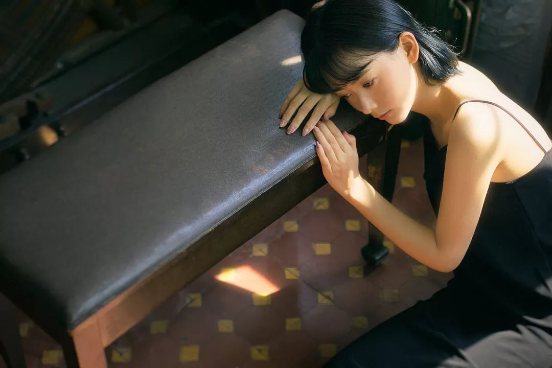 叫醒,哄睡,陪玩……中国超2亿单身,正在悄悄享受这些服务