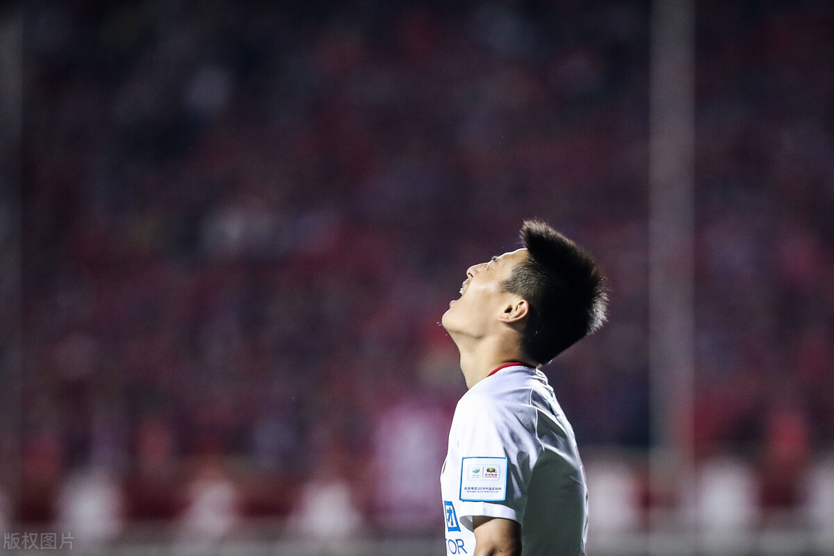 武磊被球队孤立了吗,武磊是被西甲退回来的吗