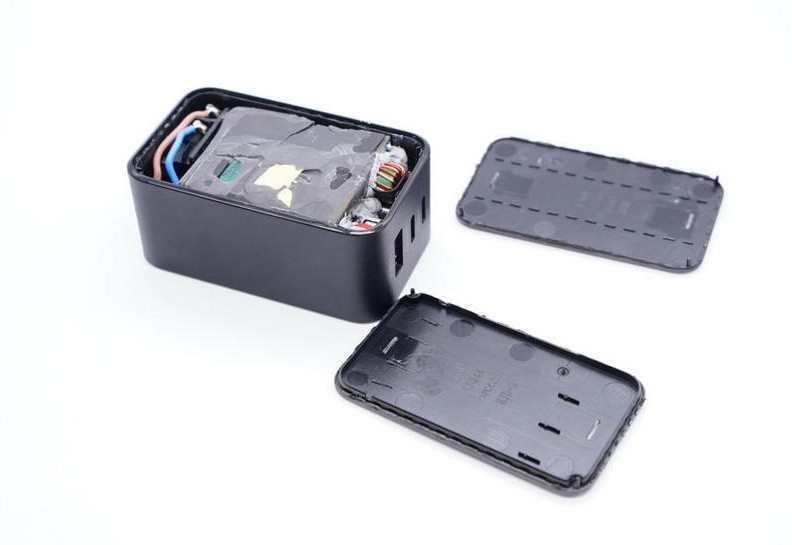 绿联小口红充电器,绿联30瓦充电器测评