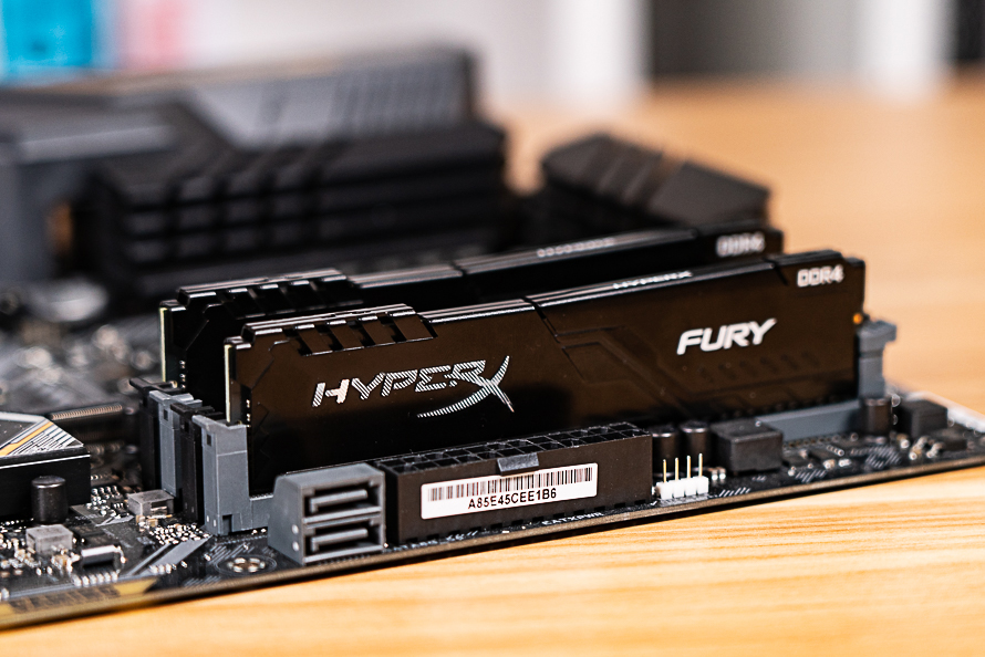 骇客神条ddr42400套条,骇客神条ddr44gb真假对比