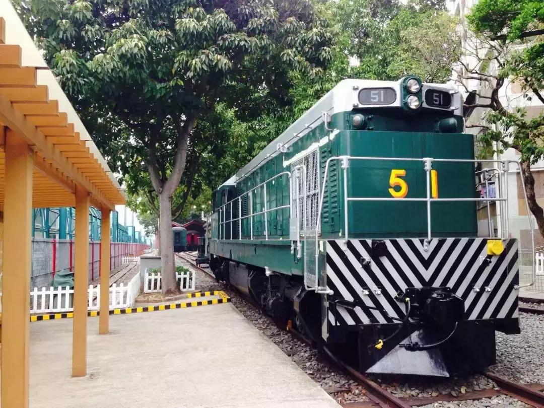 像彩色水果糖一样的香港,让人心动