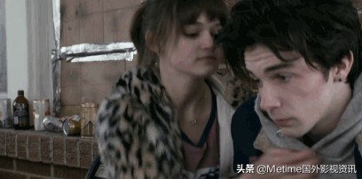 一部油管打造的美剧一看就是低成本零宣传的小破剧,却看的很爽