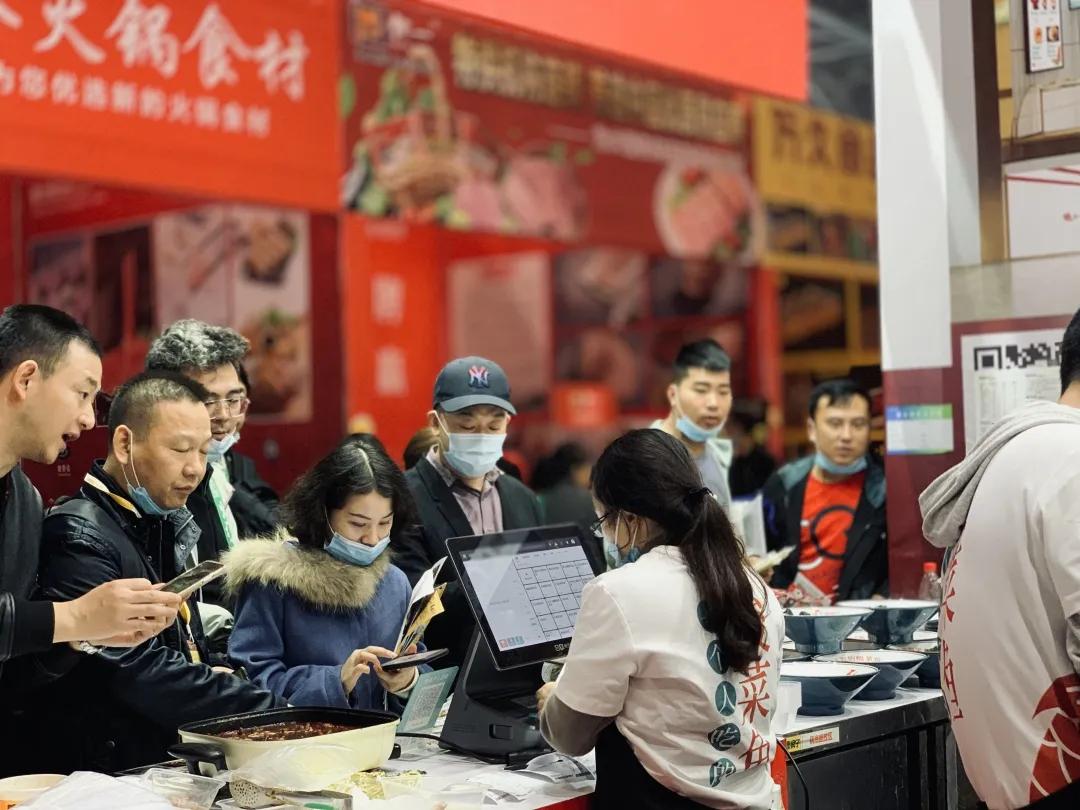 把茶饮、甜品卖给30000家火锅店餐+饮或有新惊喜