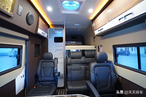 北京二手东风御风短轴中顶房车,2023款东风御风短轴房车