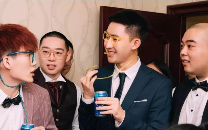 婚礼接亲游戏全过程攻略,新郎接亲整蛊游戏大全