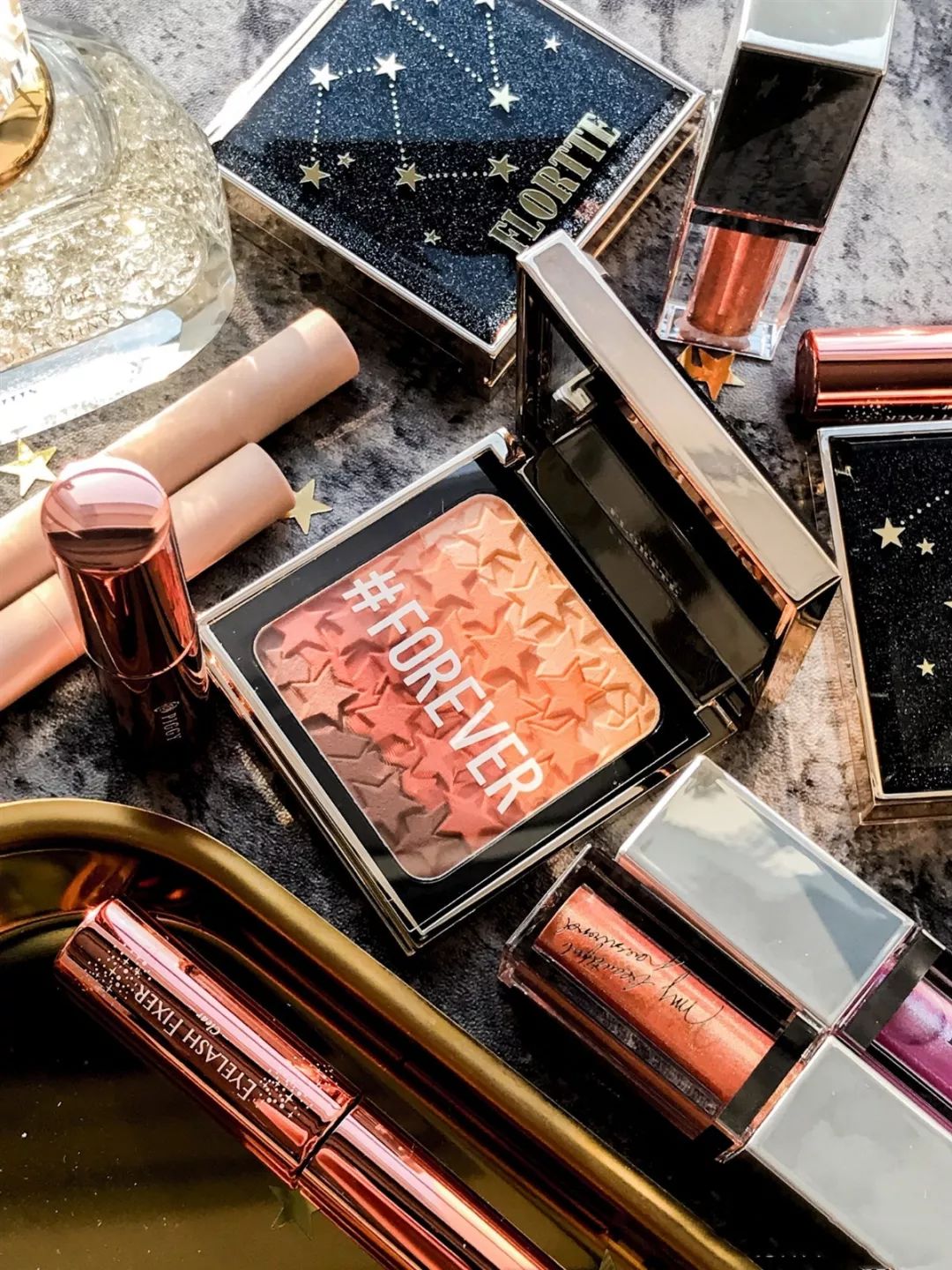 贫民窟彩妆10元以下粉底,超低价彩妆推荐