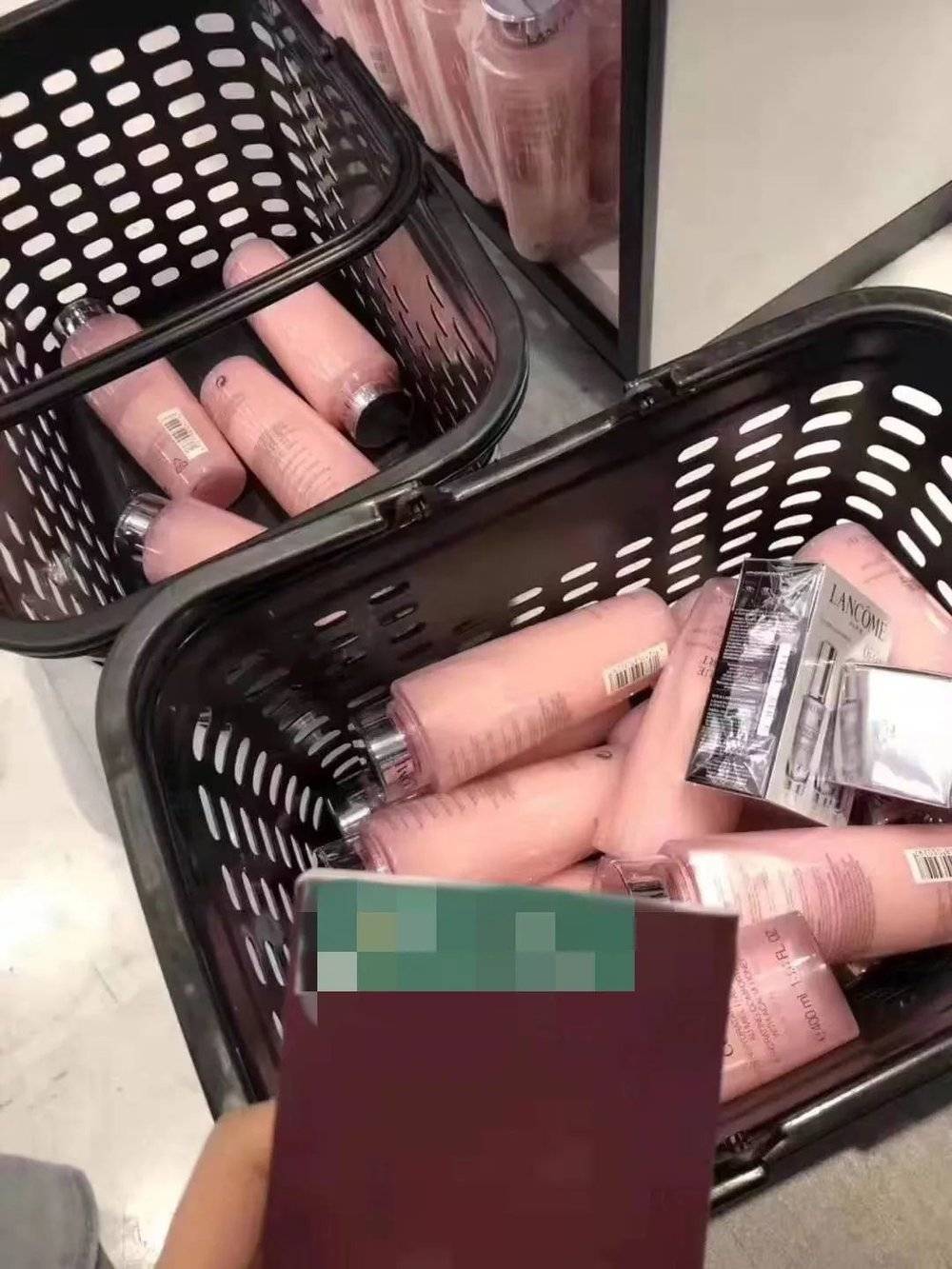 转场或者退出代购干不过主播?