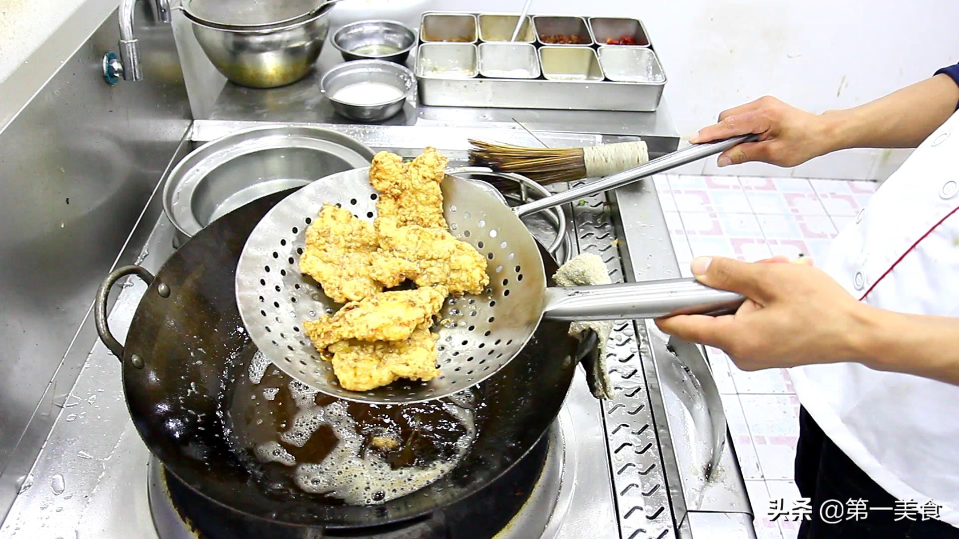 怎么做的鸡排最好吃,鸡排这样做吃起来才过瘾