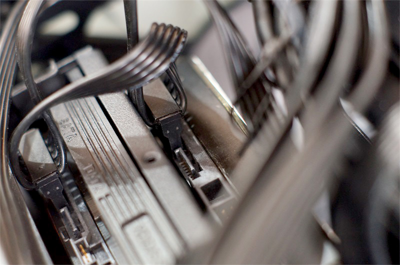 电竞艾湃sfx650m电源怎么样,美商艾湃电源金牌aj650拆解