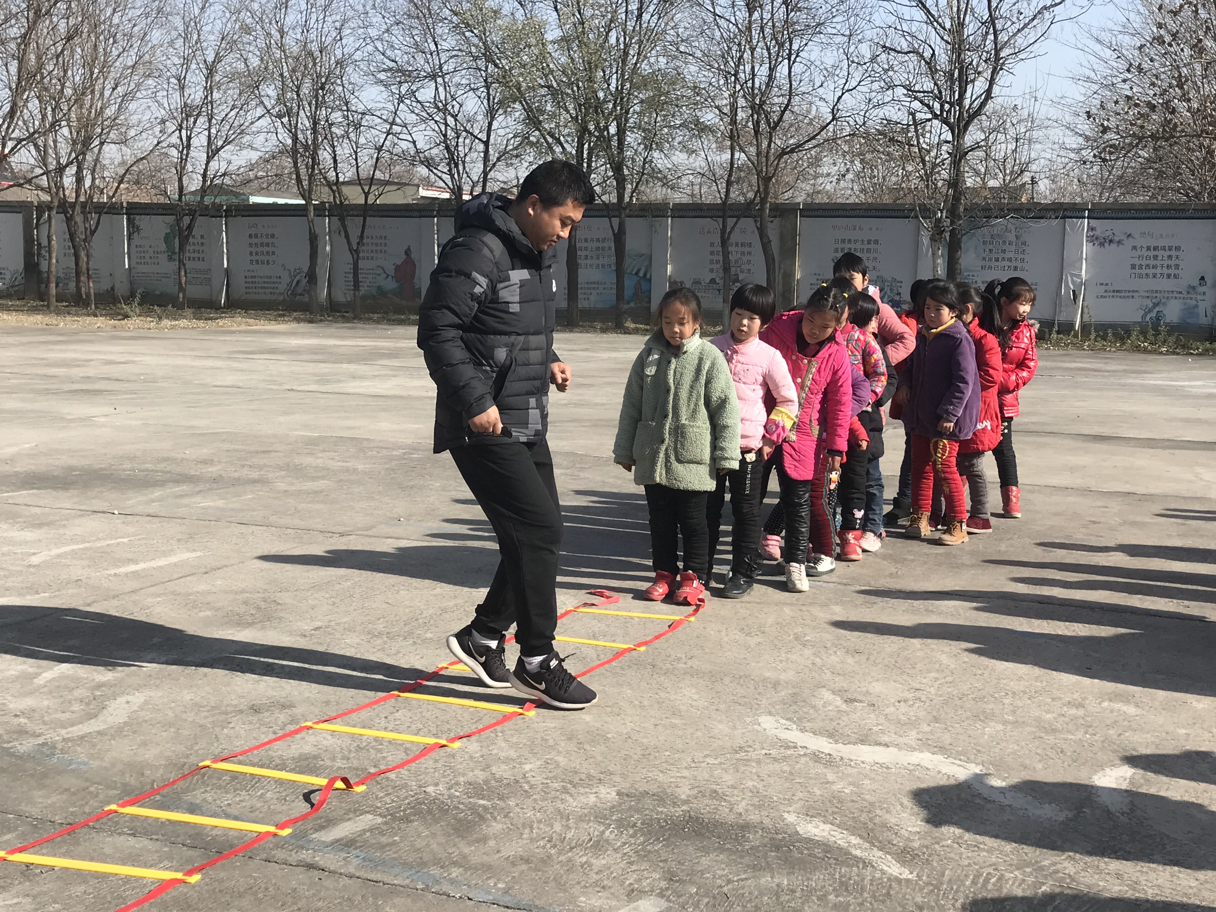 丰荫明德小学临渭区,丰荫明德小学校