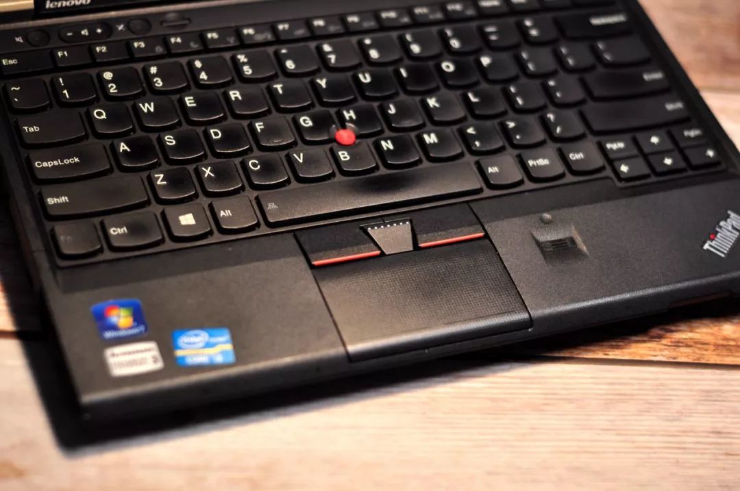 职场新人怎么选笔记本电脑,员工办公室怎么挑选电脑