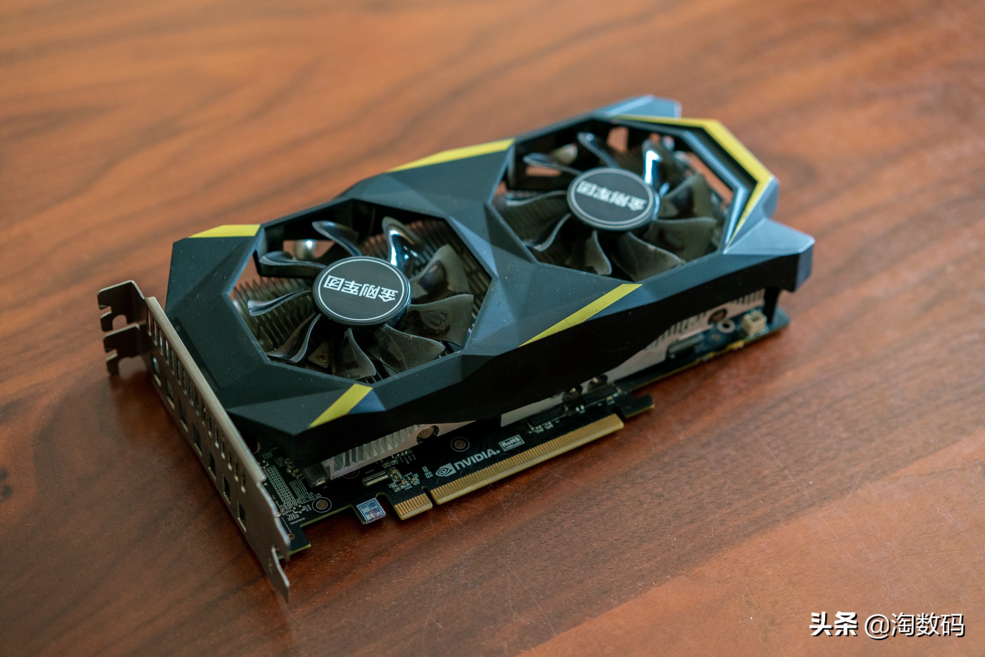 垃圾佬600元捡漏手机,垃圾佬捡漏零食