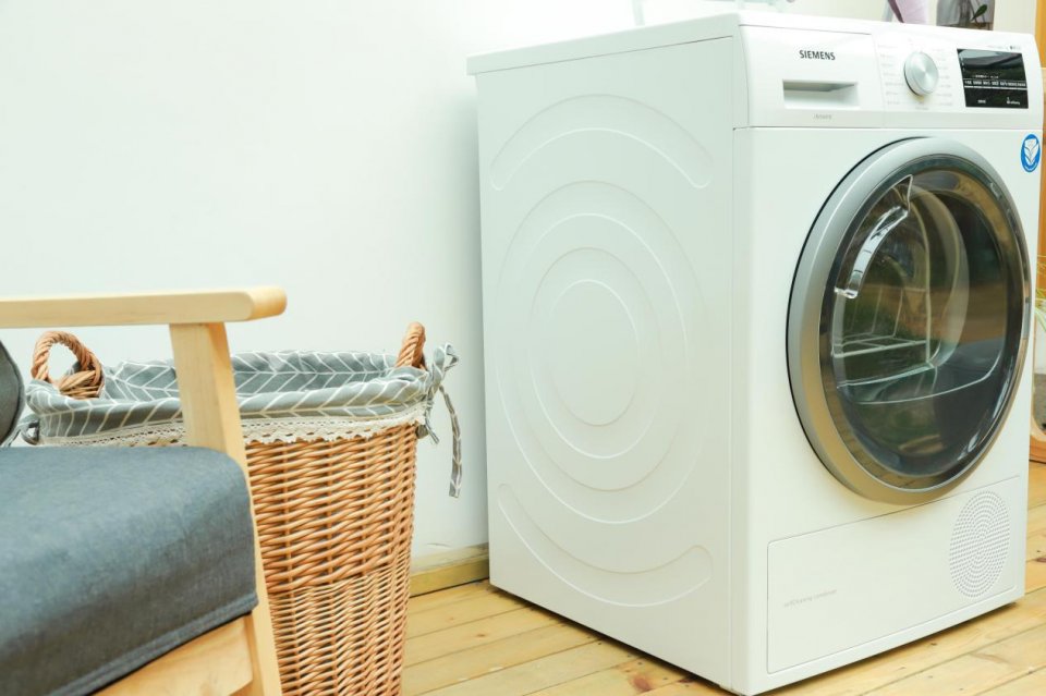 西门子烘干机烘完没有水,西门子烘干机开始怎么打开放衣物