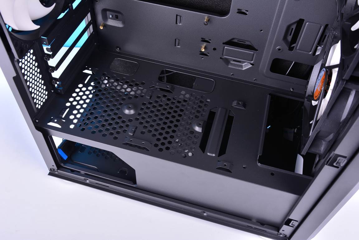 金河田静音机箱,金河田预见2机箱测评