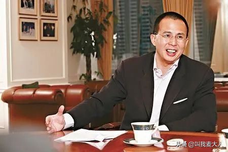 李泽楷的浪荡情史，10个女友一个比一个年轻，小26岁郭嘉文又被甩