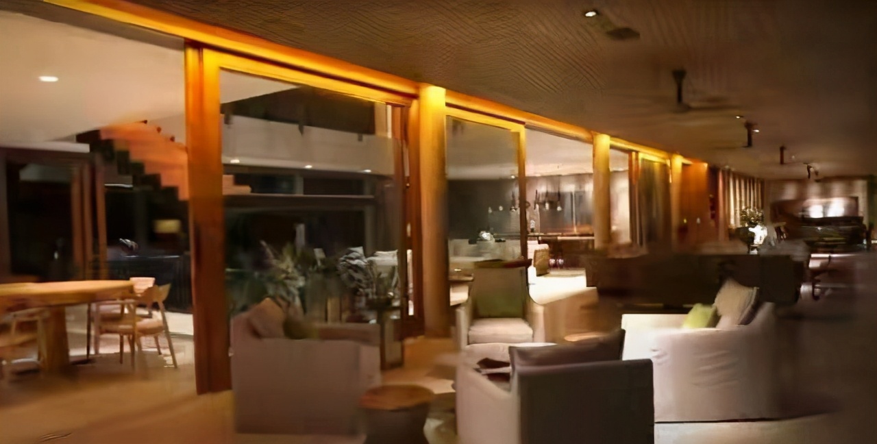 内马尔巴西豪宅室内图,内马尔晒劳斯莱斯新座驾