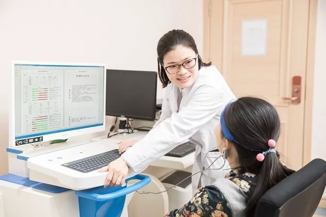 因堕胎失恋自杀两次未果,重度抑郁症病人的救赎之路