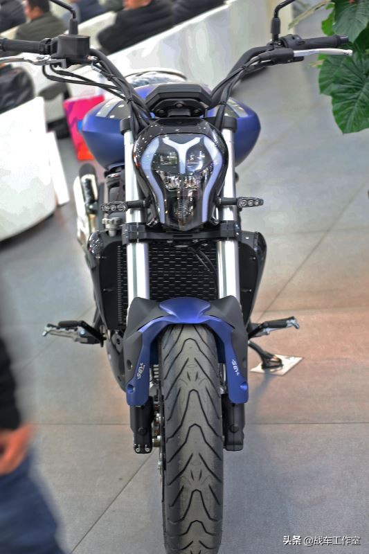 苍蓝猛兽登场是哪一集,贝纳利502c大灯苍蓝猛兽