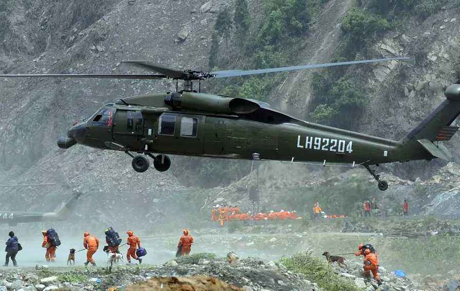 服役33年!陆航首种武装直升机仍发挥余热,当过蓝军、拍过电影