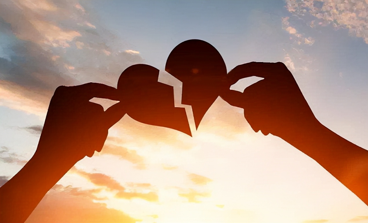 男子写80页ppt救爱情却离婚,男子交5800元后续