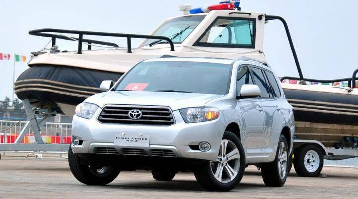 对标汉兰达的几款suv,与汉兰达同级别的起亚车是哪款