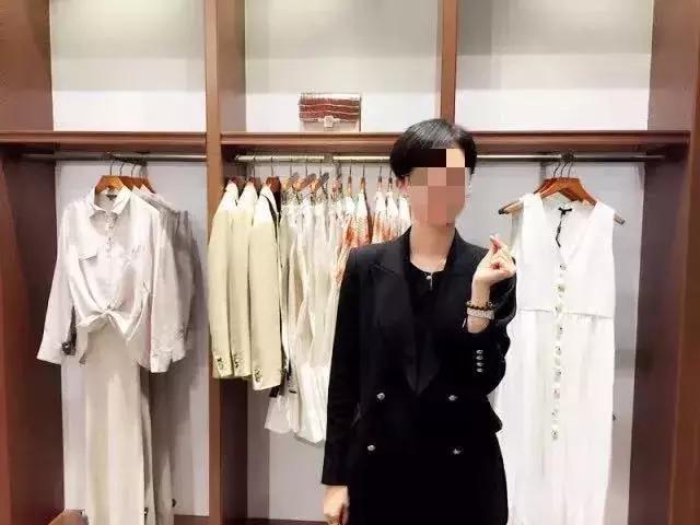 太平鸟和优衣库,优衣库穿着