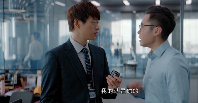 平凡的荣耀：向殷盛超低头的郝帅，让我极为沉重的写下这篇文章