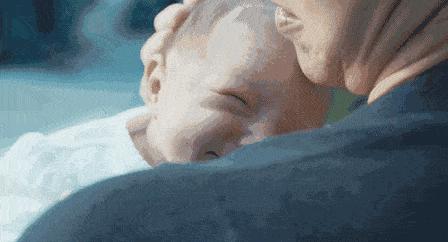 为什么小孩很困还是不愿意睡觉,为什么孩子很困了就是不睡又要玩