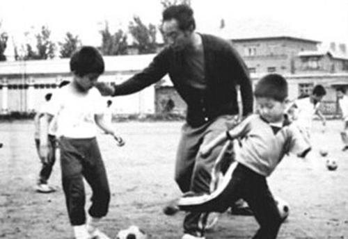 肇俊哲辽足视频完整版,肇俊哲送辽足球衣