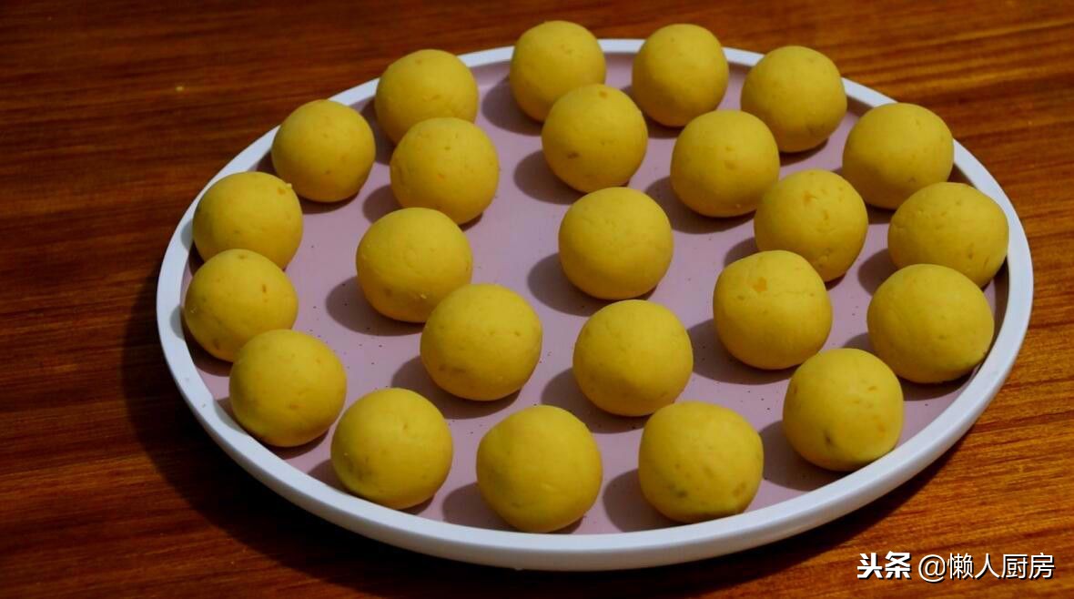 炸红薯丸子怎么做才能暄软酥脆,炸红薯丸子怎么炸才会酥脆