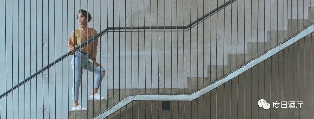 上班族日常通勤包,你的第一款大牌包包