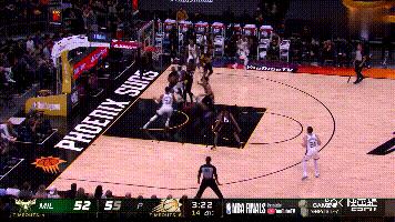 总决赛G5：三英战吕布！雄鹿拿下天王山，总决赛局势就此倾斜了？