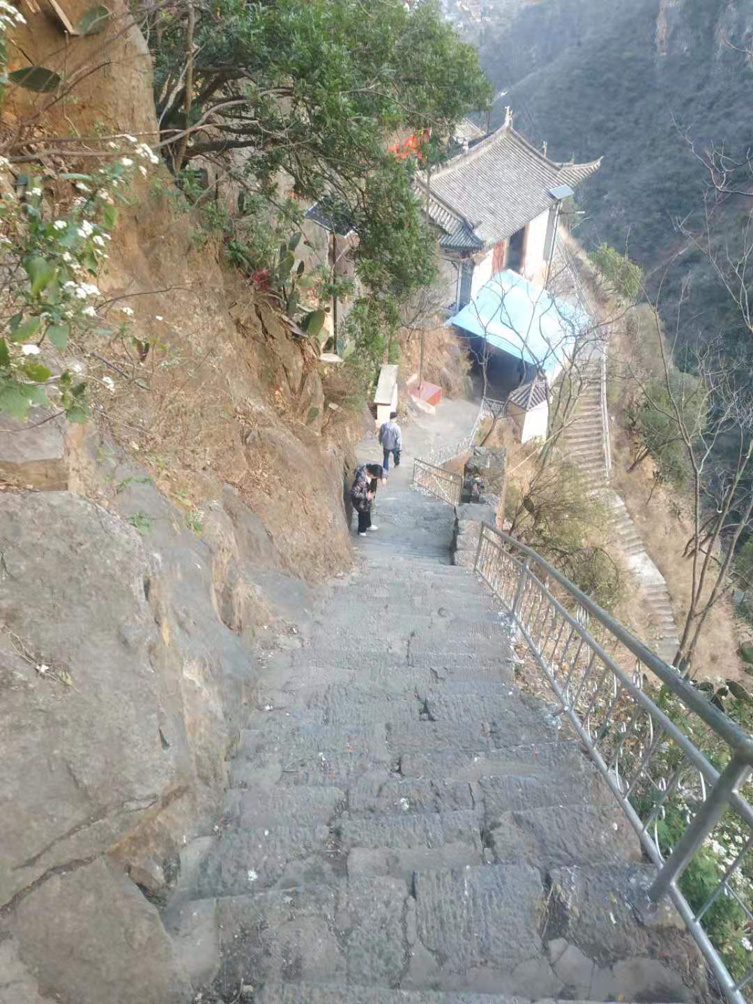 云南大理祥云天华山门票多少钱,大理祥云水目山旅游攻略