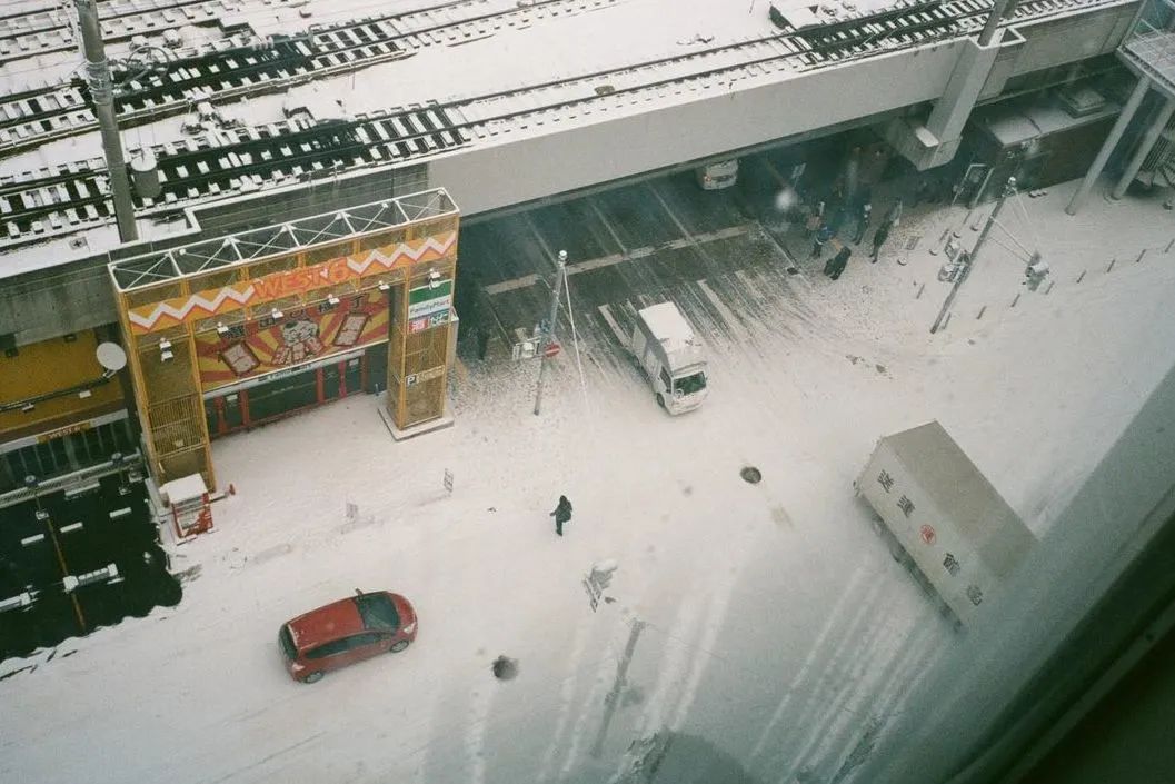 blackpink同款胶卷相机,blackpink同款胶片机