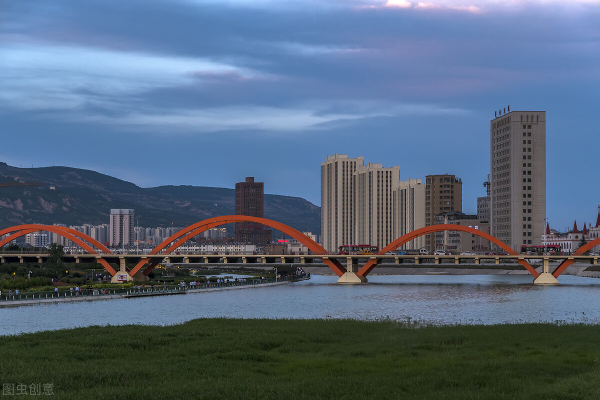 超级聚宝盆央企甘肃*草烟**工业，2个卷烟厂，对兰州天水意味着什么