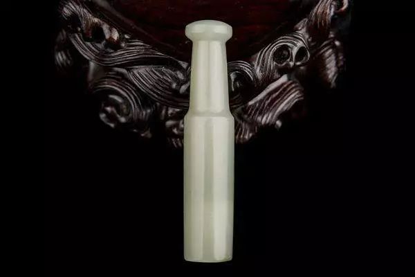 和田糖玉碧玉墨玉哪个值钱,啥样的翠青和田玉有收藏价值