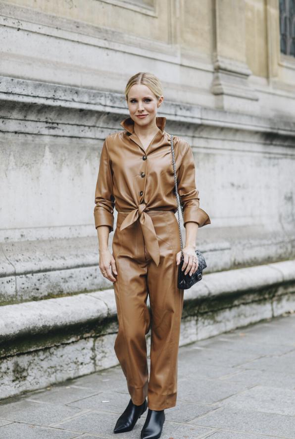 早秋衣服不用买太多,早秋衣服怎么穿黑白