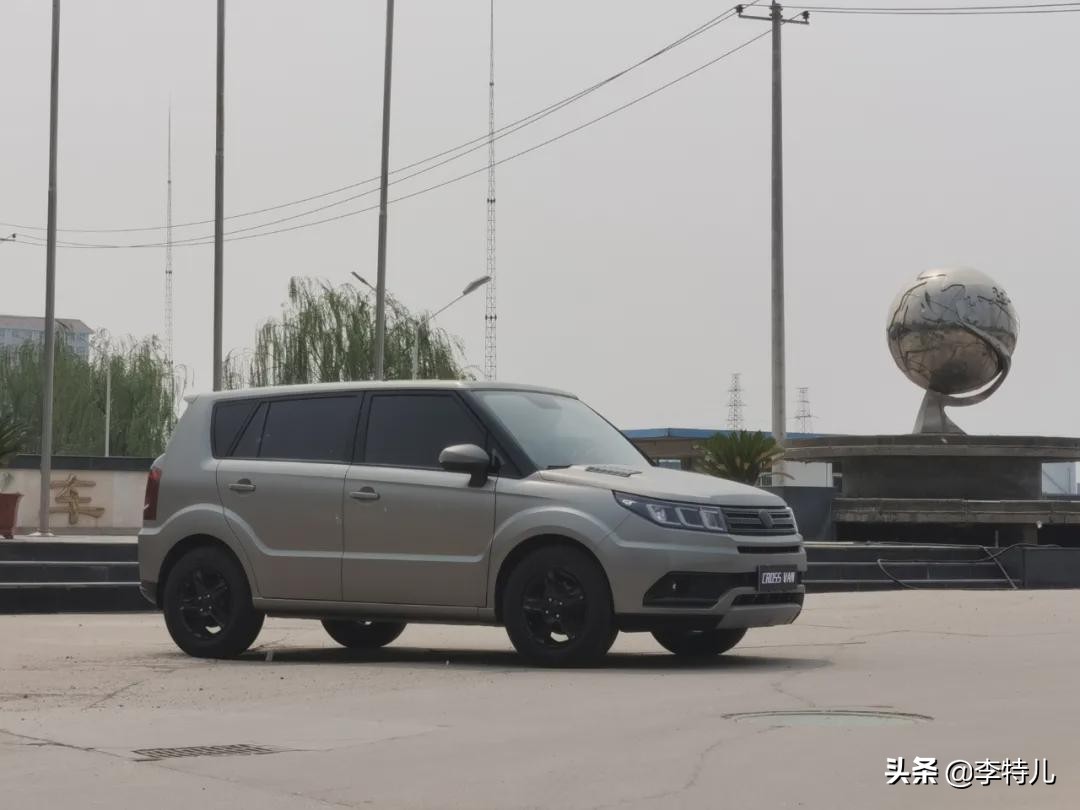 国产最大的皮卡车高2米,国产全尺寸大型皮卡七座