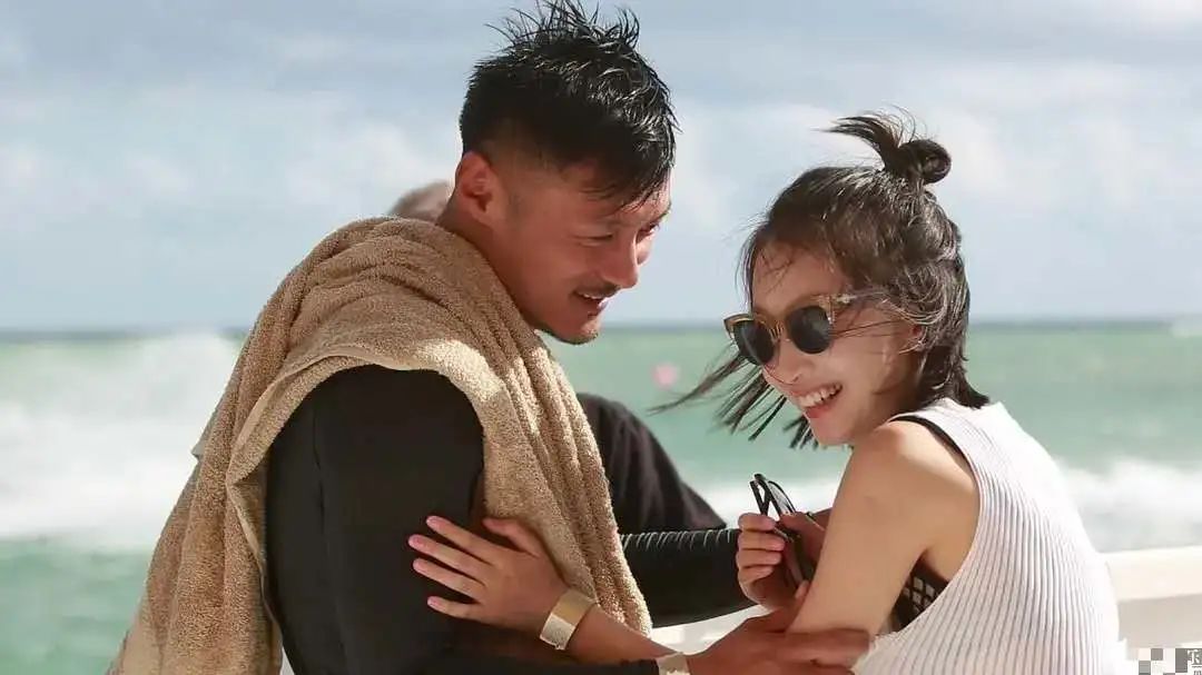 周冬雨娱乐圈营销,周冬雨在娱乐圈中的地位如何